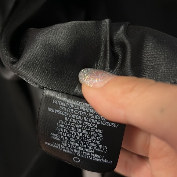 Tahari coat size S - Picture 4 of 5